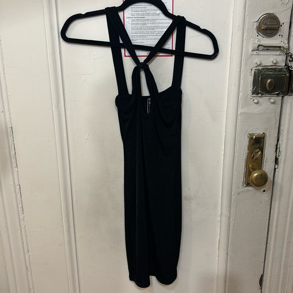 Keyhole Neckline Mini Dress - Picture 3 of 6